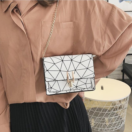 Women's Geometric Patterned Messenger Bag - Wnkrs