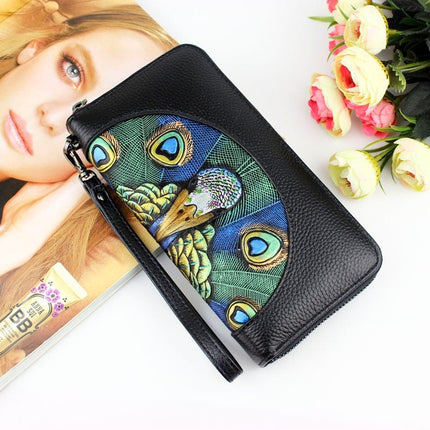 Fashionable Women's Wallet Made of Genuine Leather with a Picture of a Peacock - Wnkrs