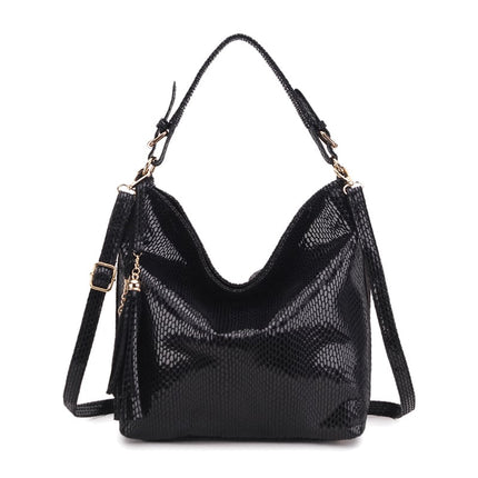 Fashionable Hobo Bag for Women - Wnkrs