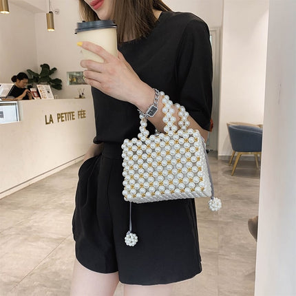 Women's Pearl Crossbody Bag - Wnkrs