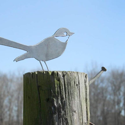 Metal Bird Statue - Mockingbird / Robin - wnkrs