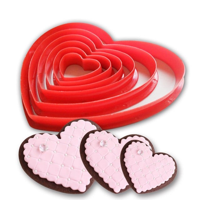Lovely Heart Shaped Eco-Friendly Plastic Cookie Cutters Set - wnkrs