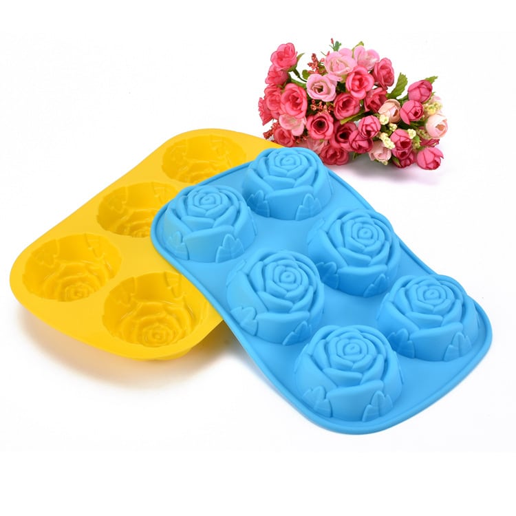 Lovely Roses Shaped Silicone Baking Mold
