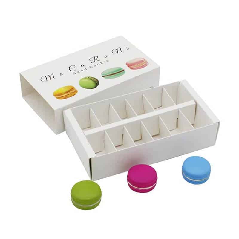 Double-Layered Box for Pastry in Multiple Variations