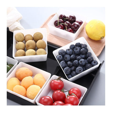 Plastic Snack Plates - wnkrs