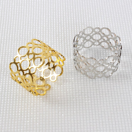 12 Round Napkin Rings in Gold and Silver - wnkrs