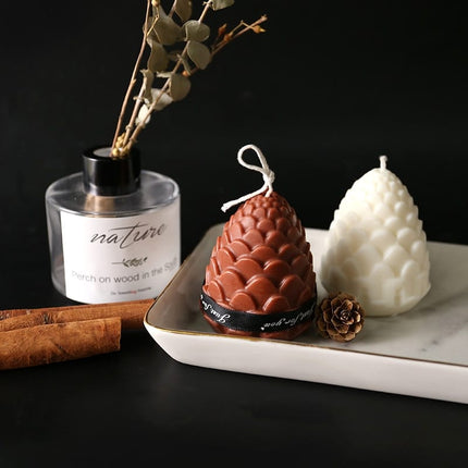 Pine Cone Candle Mold - wnkrs