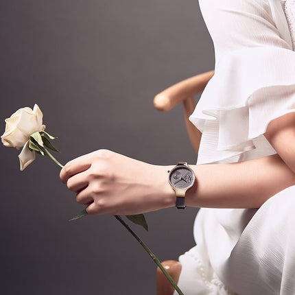 Women's Elegant Leather Quartz Watch - wnkrs