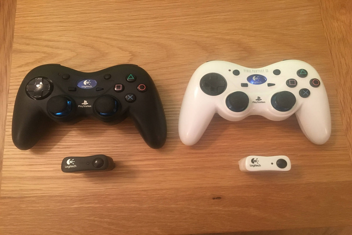How to use a wireless controller on PS1 and PS2?