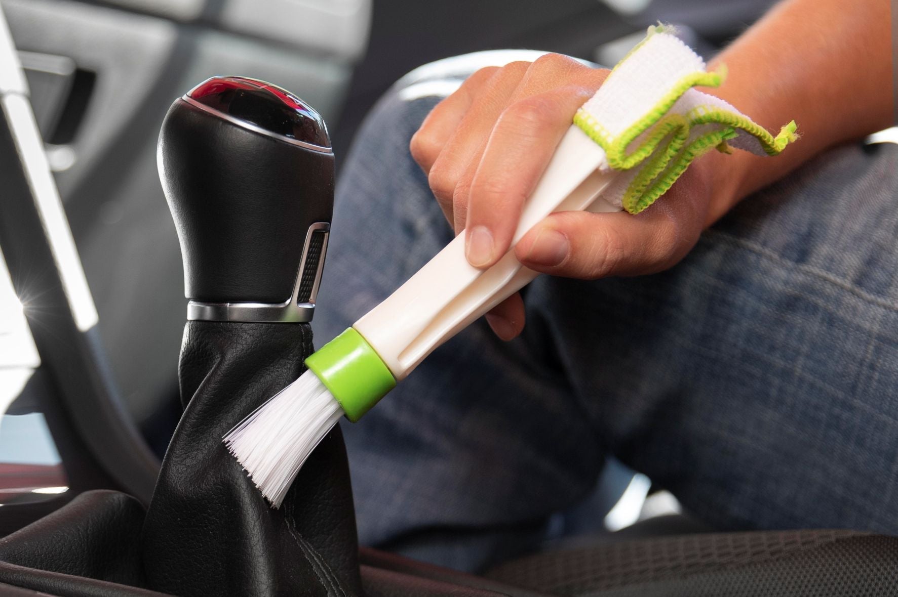 Why Compact Car Cleaning Tools Are Replacing Traditional Car Wash Kits