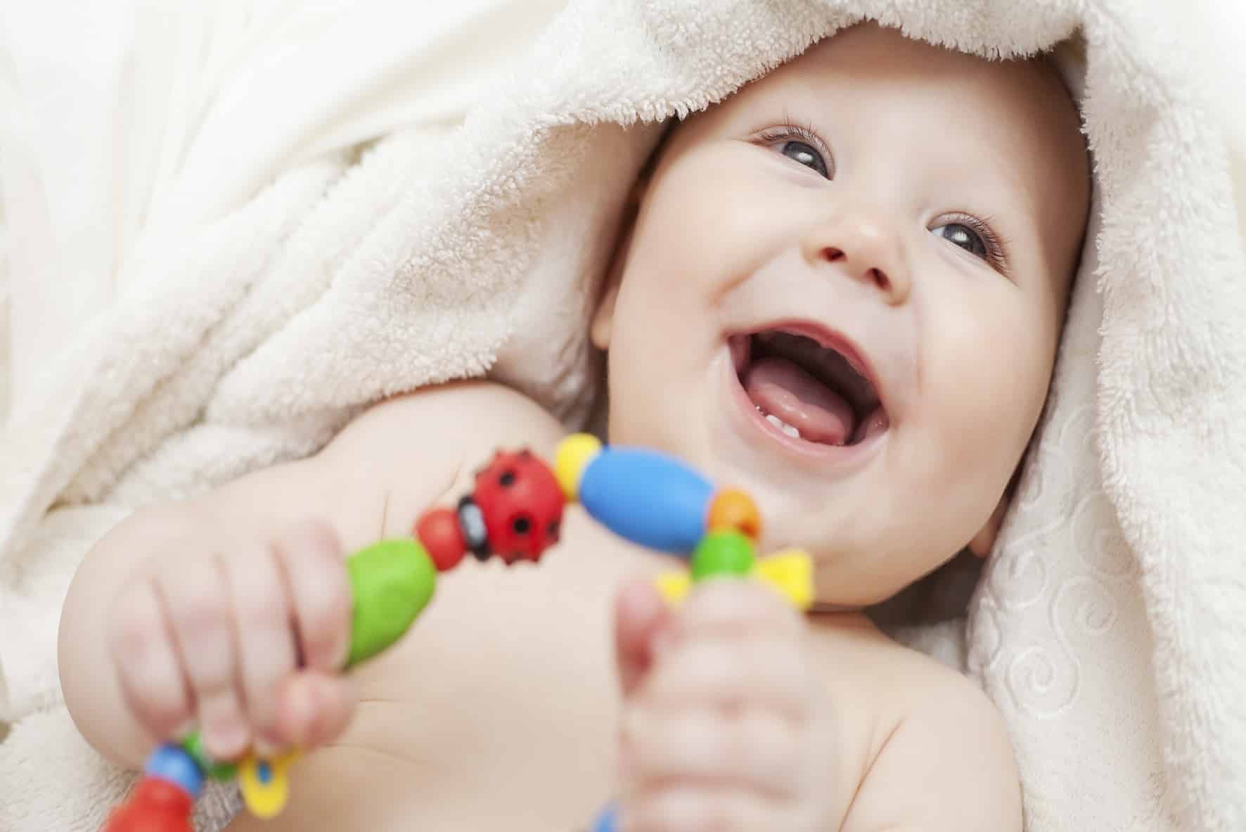 What are the benefits of baby rattles? - A Matter Of Style