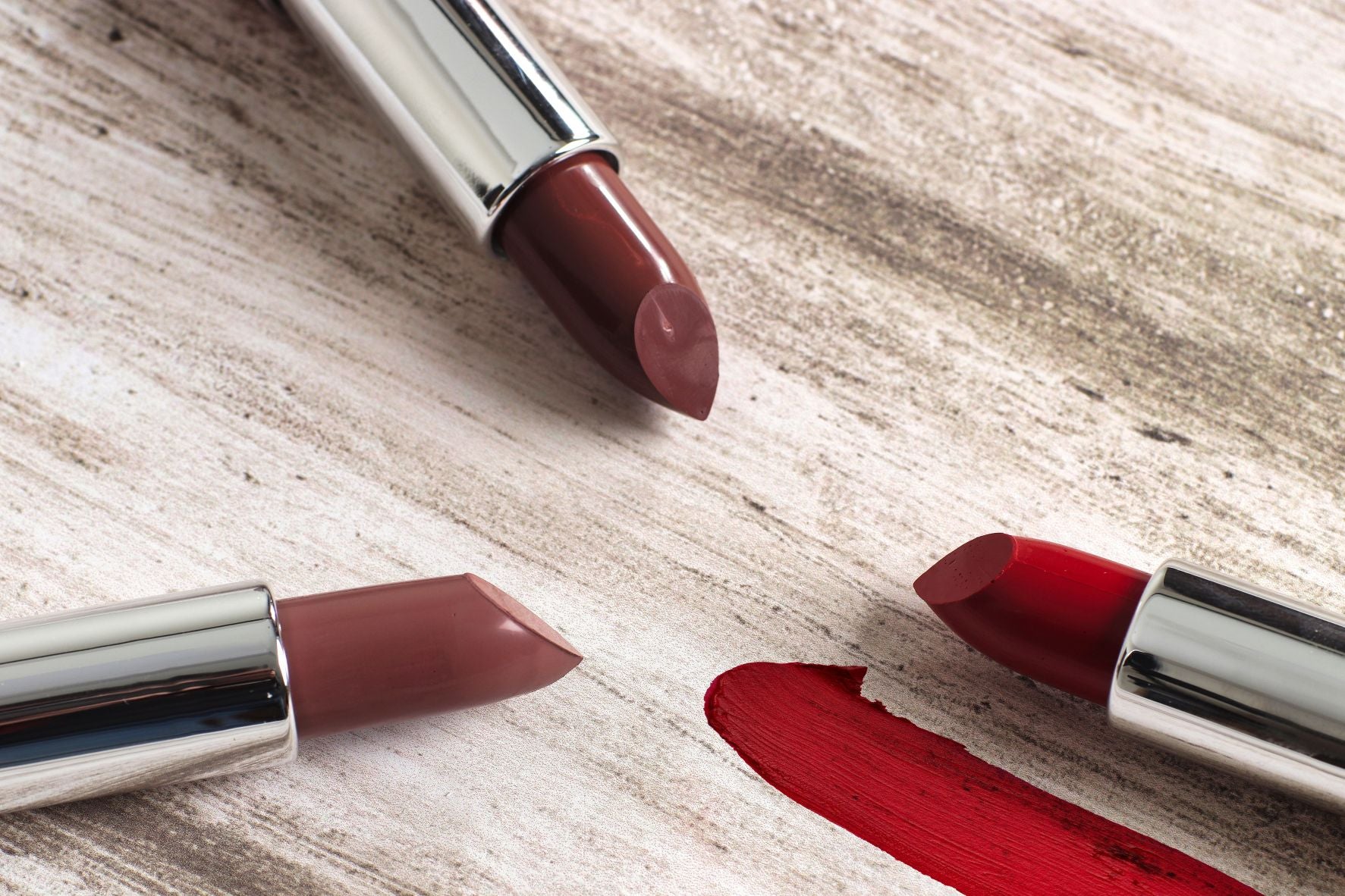 The Psychology of Lipstick Colors and Consumer Buying Behavior