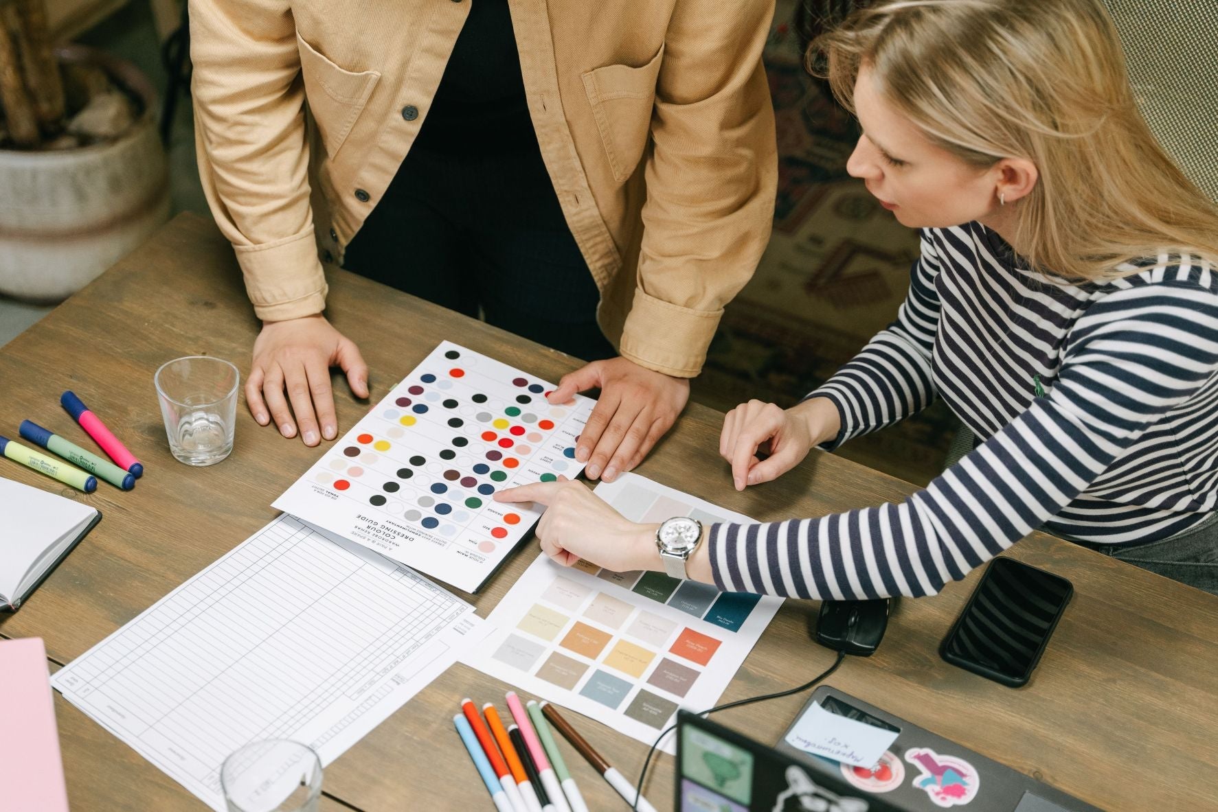 Is Seasonal Color Analysis Worth It? A Practical Guide for Everyday Dressing