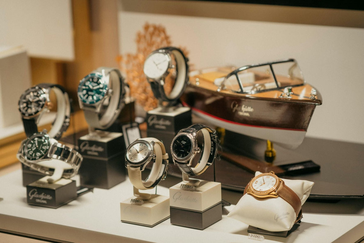 Luxury Watches vs Fashion Watches: What Are You Really Paying For?