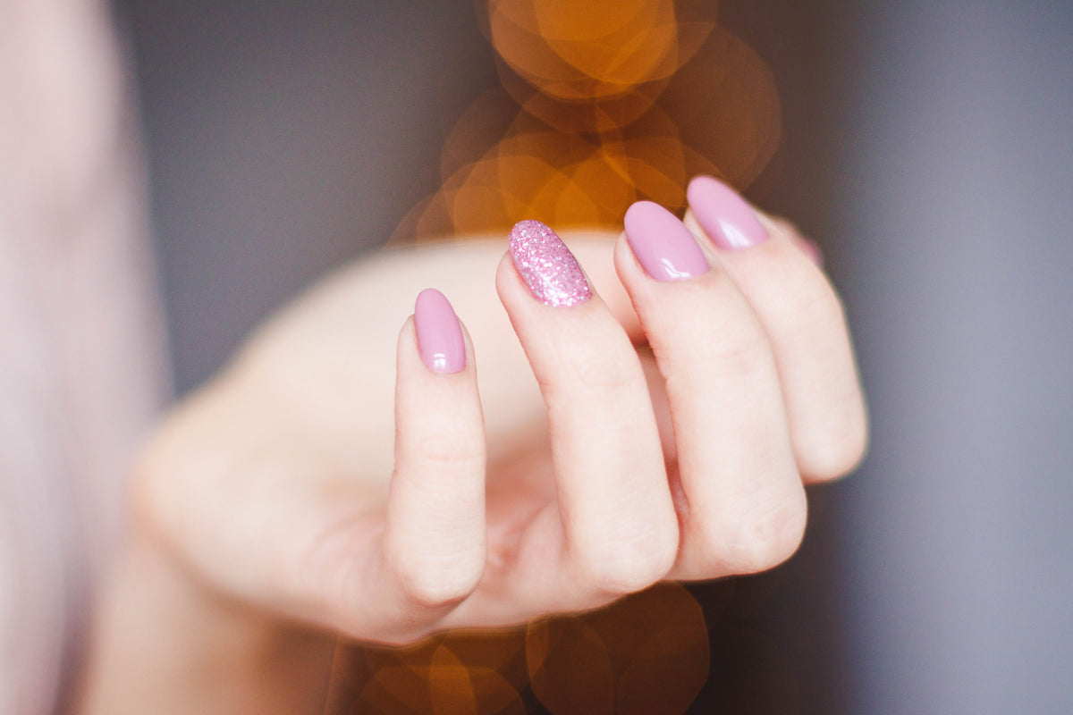 The Ultimate Guide to Choosing and Caring for Acrylic Nails: Tips and Tricks for Long-Lasting Wear