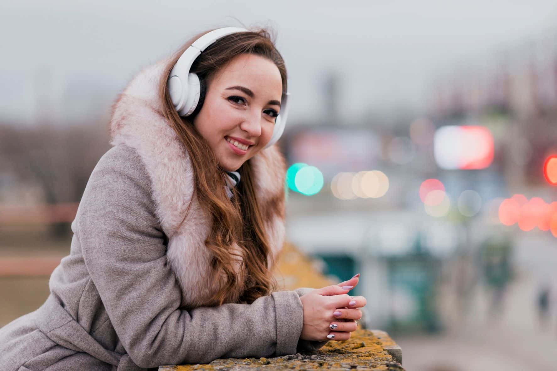 Stay Cozy and Chic: Women's Earmuffs for Winter Warmth