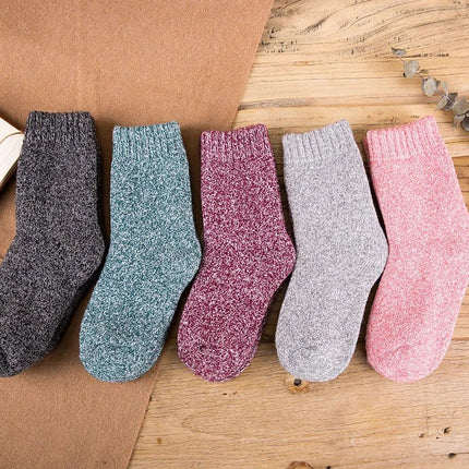 Chaussettes chaudes et mignonnes en laine et coton de style japonais pour femmes