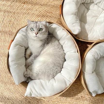 Lit confortable pour animaux de compagnie en bambou tissé à la main pour chats et petits chiens