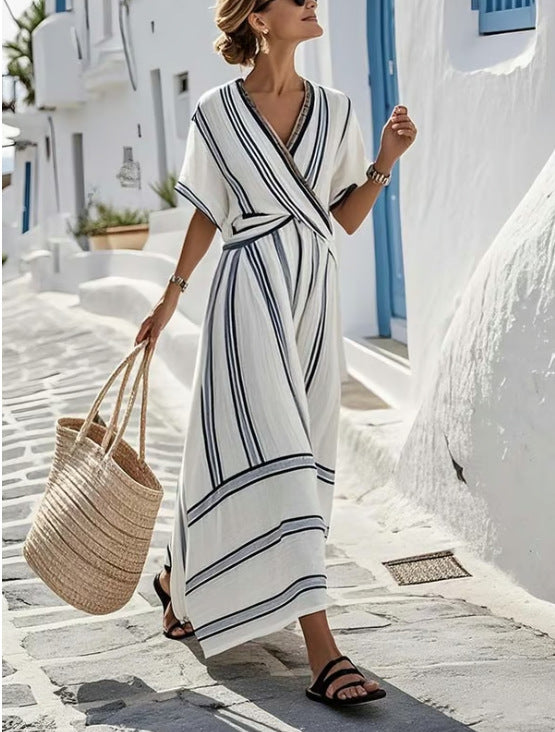 Vestido largo plisado de manga corta con escote en V para mujer, ideal para vacaciones de verano.