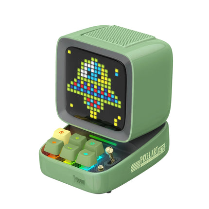 Retro Pixel Art Game Bluetooth Speaker with 16x16 LED App-Controlled Front Screen