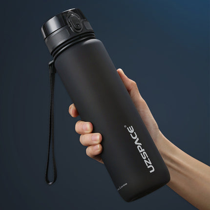 Shatter-resistant Outdoor Large Plastic Water Bottle - Wnkrs