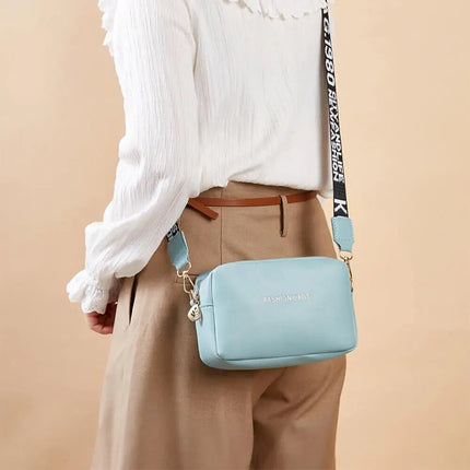 Luxe Messenger Bag: Stylish, Versatile, and Chic