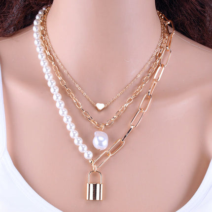 Pearls Decorated Women's Necklace - Wnkrs