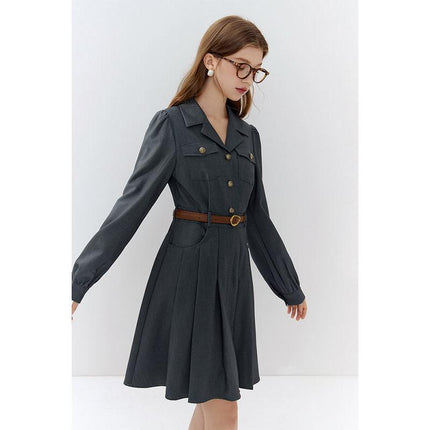 Robe de costume élégante grise avec ceinture pour femme de bureau