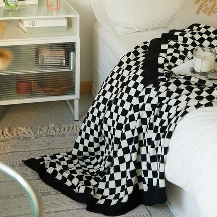 Cozy Checkerboard Plaid Cotton Knitted Blanket for Home Décor