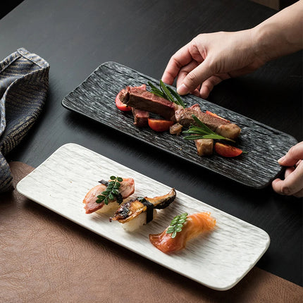 Assiette rectangulaire en céramique noire et blanche de 12 pouces