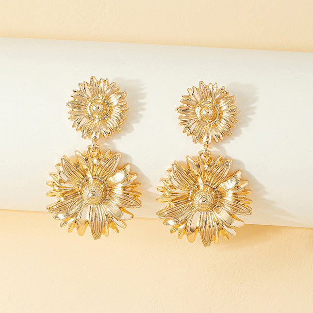 Pendientes colgantes con flores de crisantemo dorado para mujer: elegantes joyas colgantes para fiestas