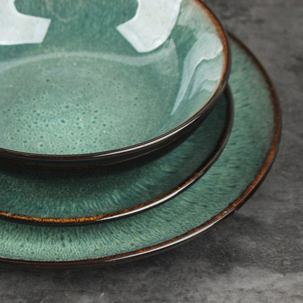 Retro bowls and plates - Wnkrs