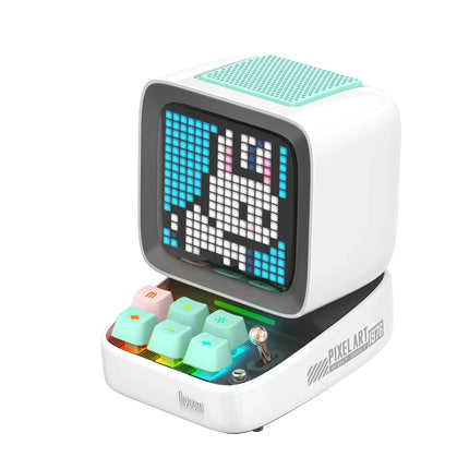 Retro Pixel Art Game Bluetooth Speaker with 16x16 LED App-Controlled Front Screen