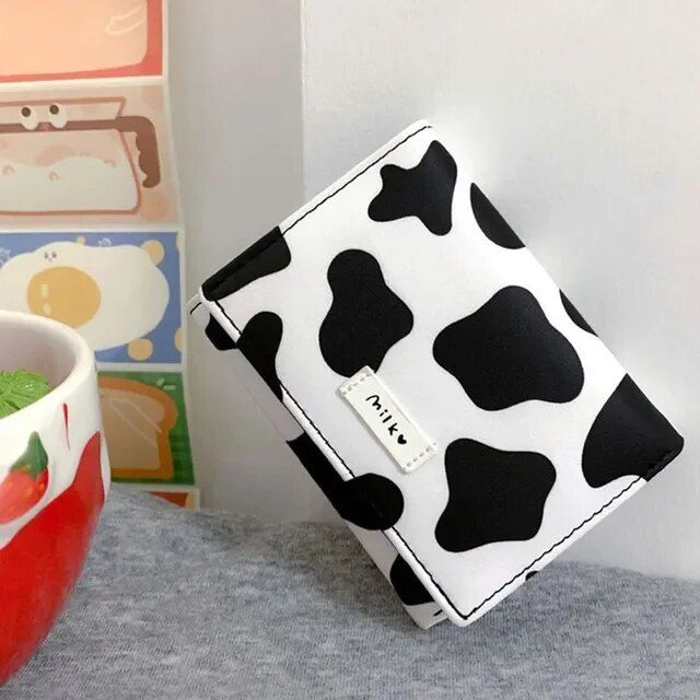 Chic Cow Print Tri-fold Women's Wallet - Wnkrs