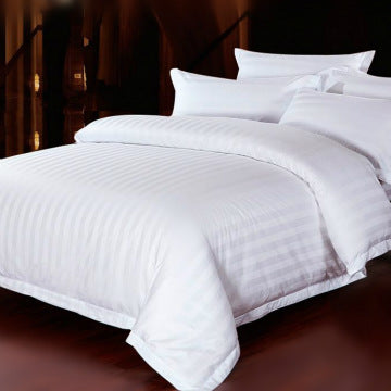 Four-piece hotel bedding - Wnkrs