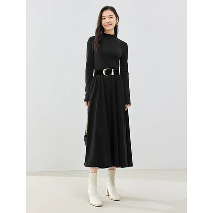 Robe d'hiver en velours côtelé noir à manches longues et col mi-haut pour femme