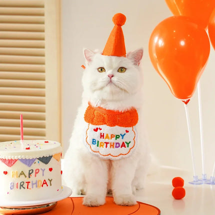 Ensemble charmant bandana et chapeau d'anniversaire pour animaux de compagnie