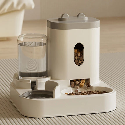 Distributeur automatique d'eau et de nourriture pour chat