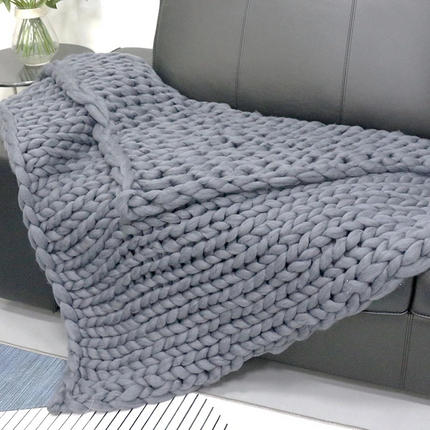 Hand woven woolen blanket  Soft Chenille Blanket - Wnkrs