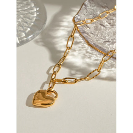 Collar con colgante de corazón de amor con clip de papel de acero inoxidable chapado en oro de 18 quilates para mujer