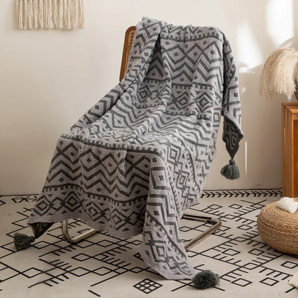 130x160cm Soft Throw Blanket with Tribal Pattern