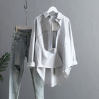 M / Gray