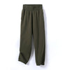 Pantalón verde negruzco