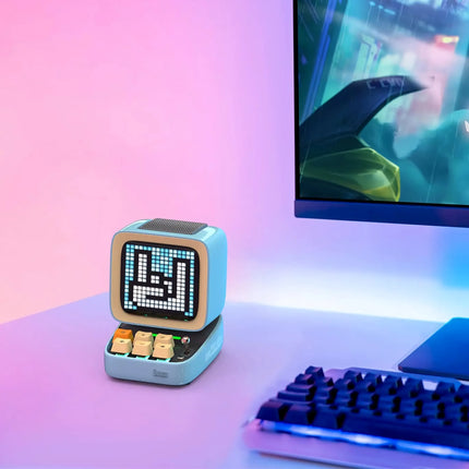 Retro Pixel Art Game Bluetooth Speaker with 16x16 LED App-Controlled Front Screen