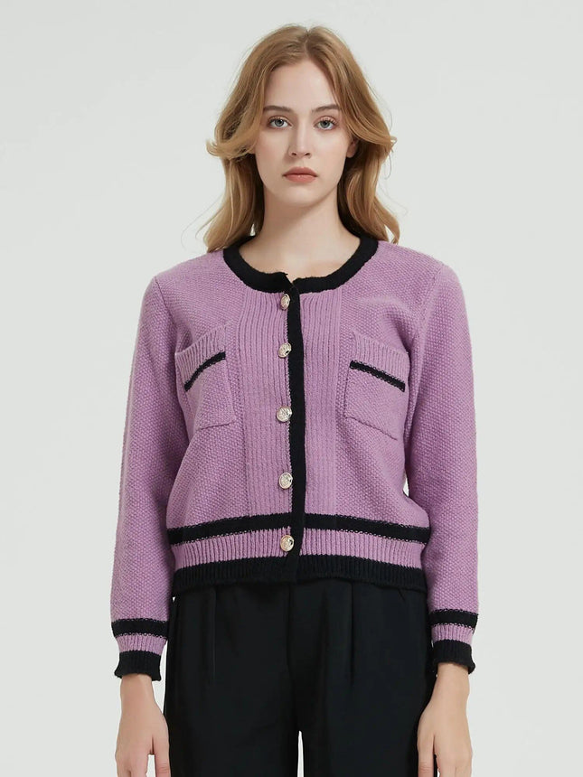 Cardigan en tricot violet chic