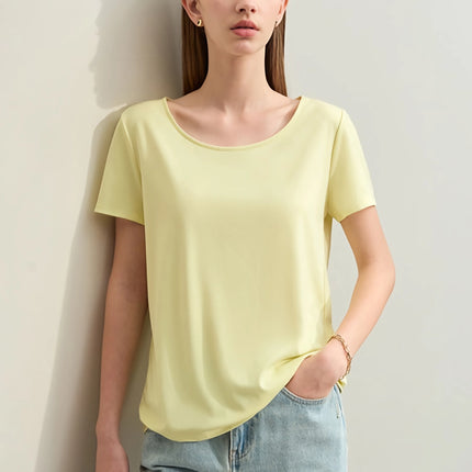 T-shirt slim extensible minimaliste à col en U pour femme