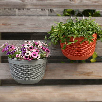 Ensemble de paniers à fleurs suspendus modernes