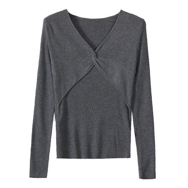 Chic V-Neck Pullover Sweater - Wnkrs