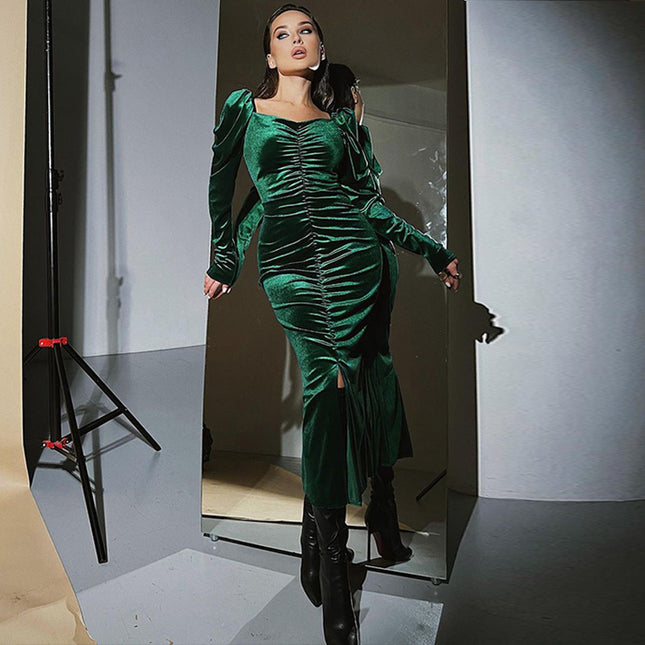 Robe plissée cintrée à fente et manches longues pour femme
