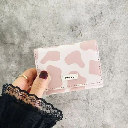 Chic Cow Print Tri-fold Women's Wallet - Wnkrs